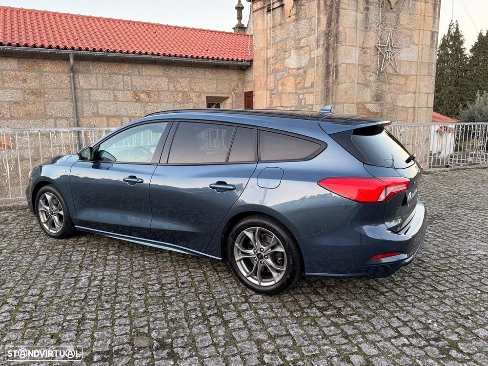 Ford Focus SW 1.5 TDCi EcoBlue ST-Line - 19