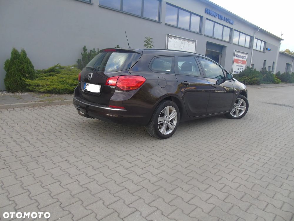 Opel Astra IV 1.6 CDTI Cosmo - 7