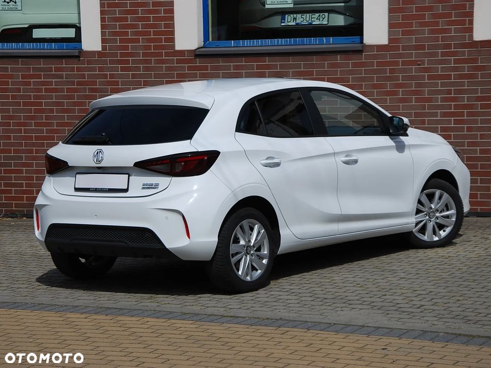 MG MG3 3 Hybrid+ Luxury - 27
