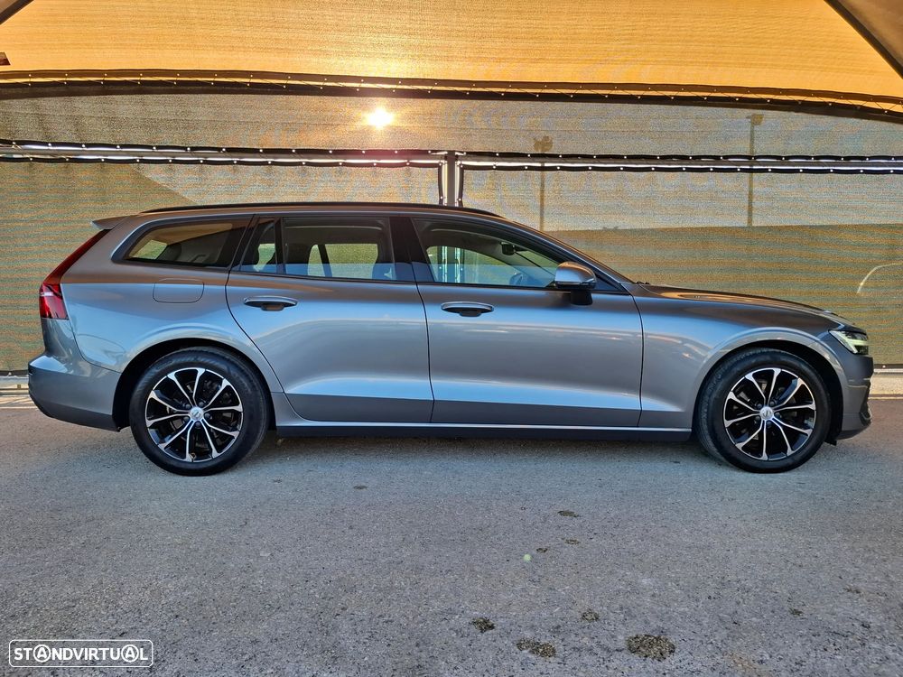 Volvo V60 2.0 D3 Momentum - 11