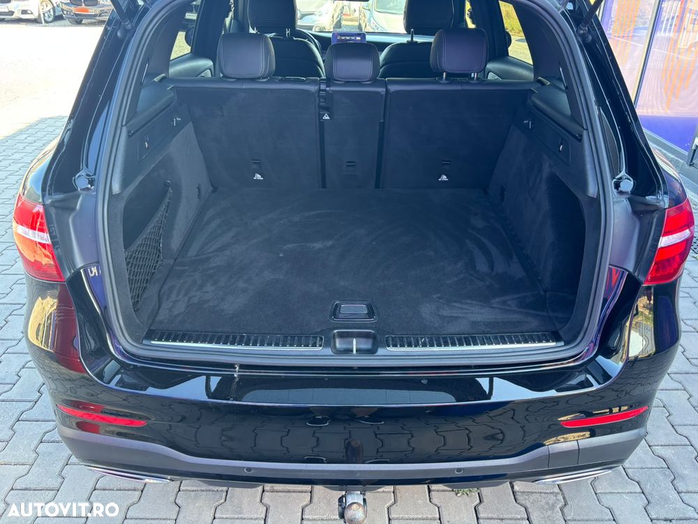 Mercedes-Benz GLC 220 d 4MATIC 9G-TRONIC AMG Line - 10