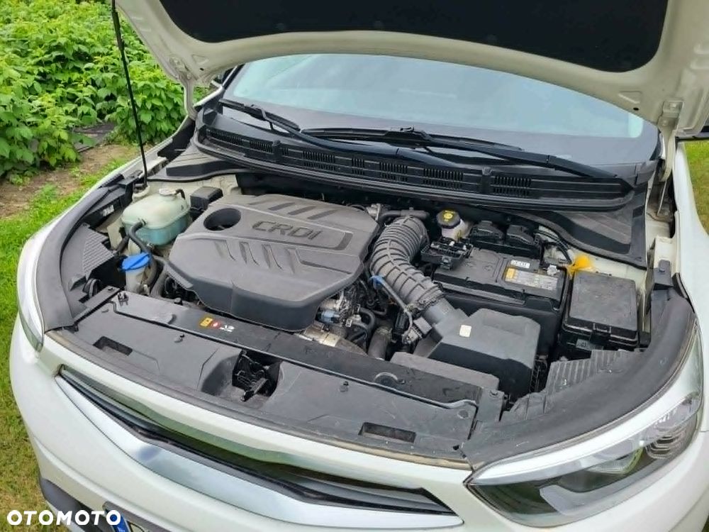 Kia Stonic 1.6 CRDi SCR L - 8