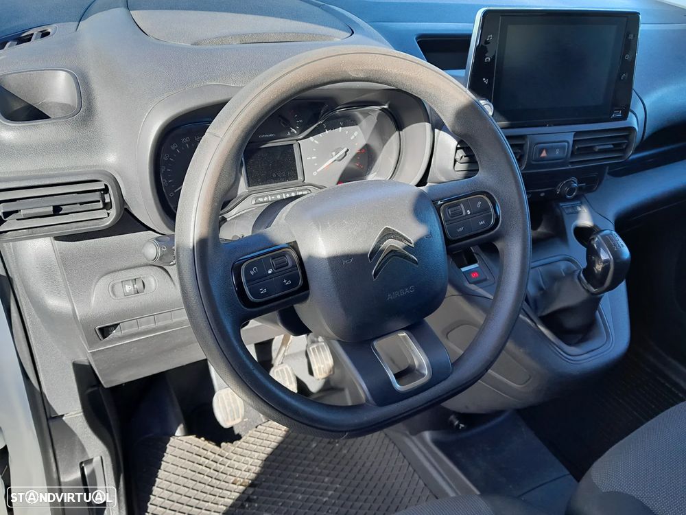 Citroën BERLINGO - 8