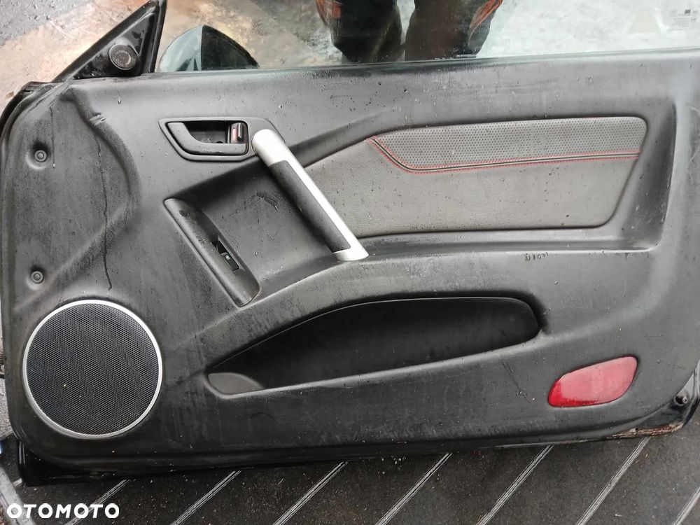 Hyundai Tiburon Coupe 3D Drzwi prawe - 8