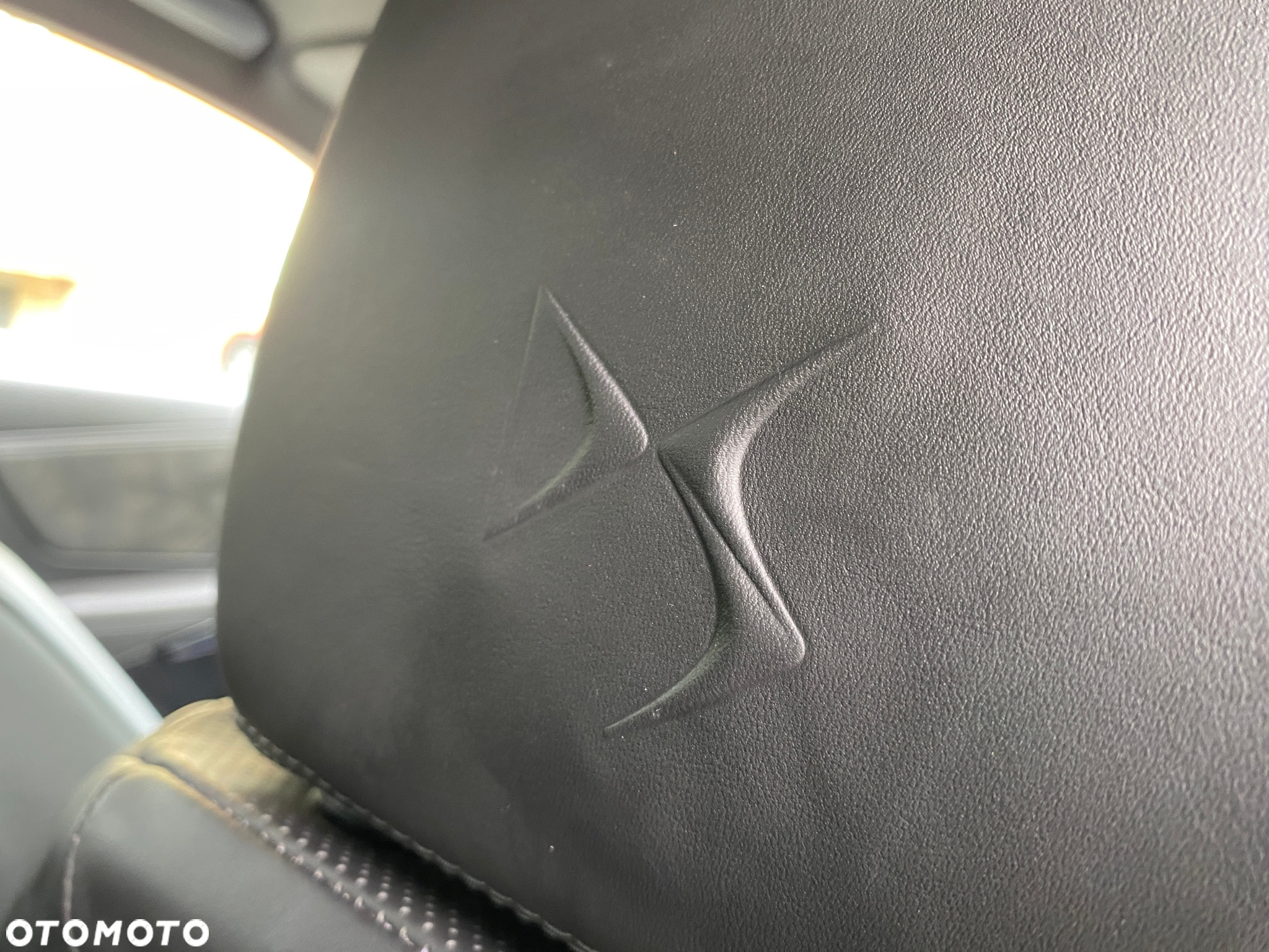 DS Automobiles DS 7 Crossback 1.6 PureTech Rivoli - 16