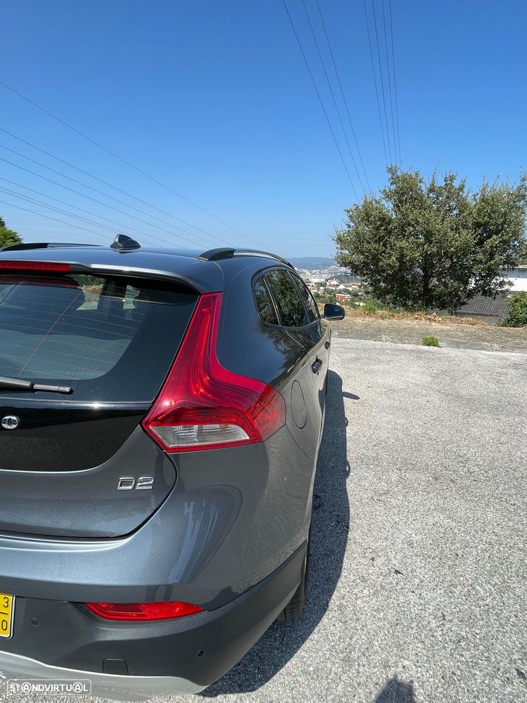 Volvo V40 Cross Country 1.6 D2 Kinetic Powershift - 4
