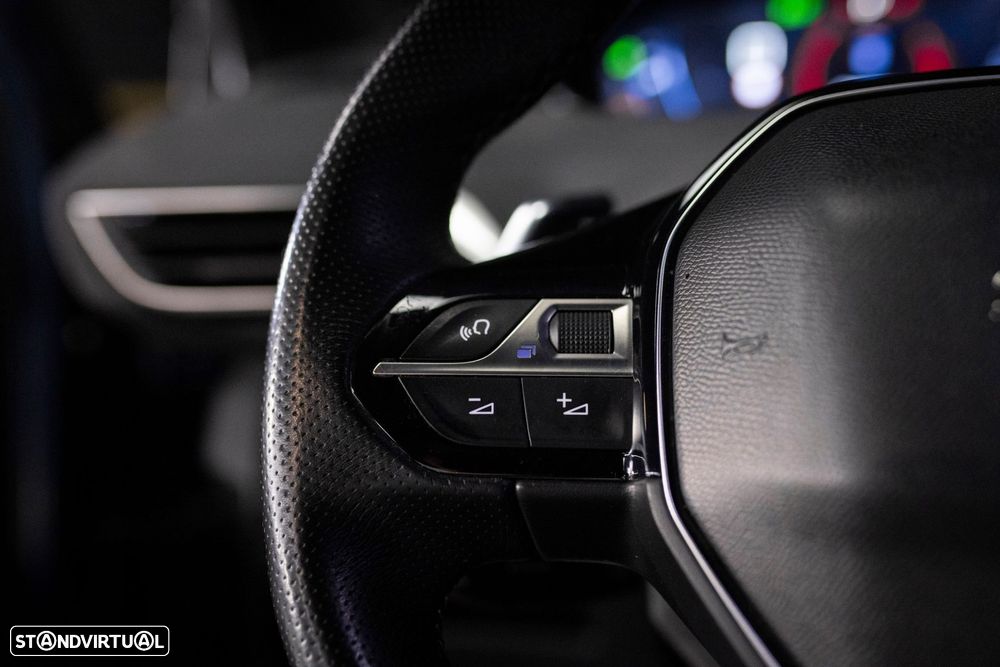 Peugeot 5008 1.6 BlueHDi GT Line EAT6 - 21