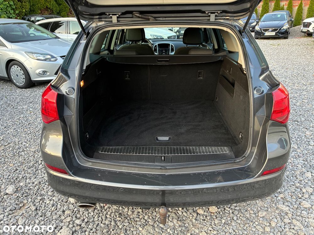 Opel Astra 1.4 Turbo - 10