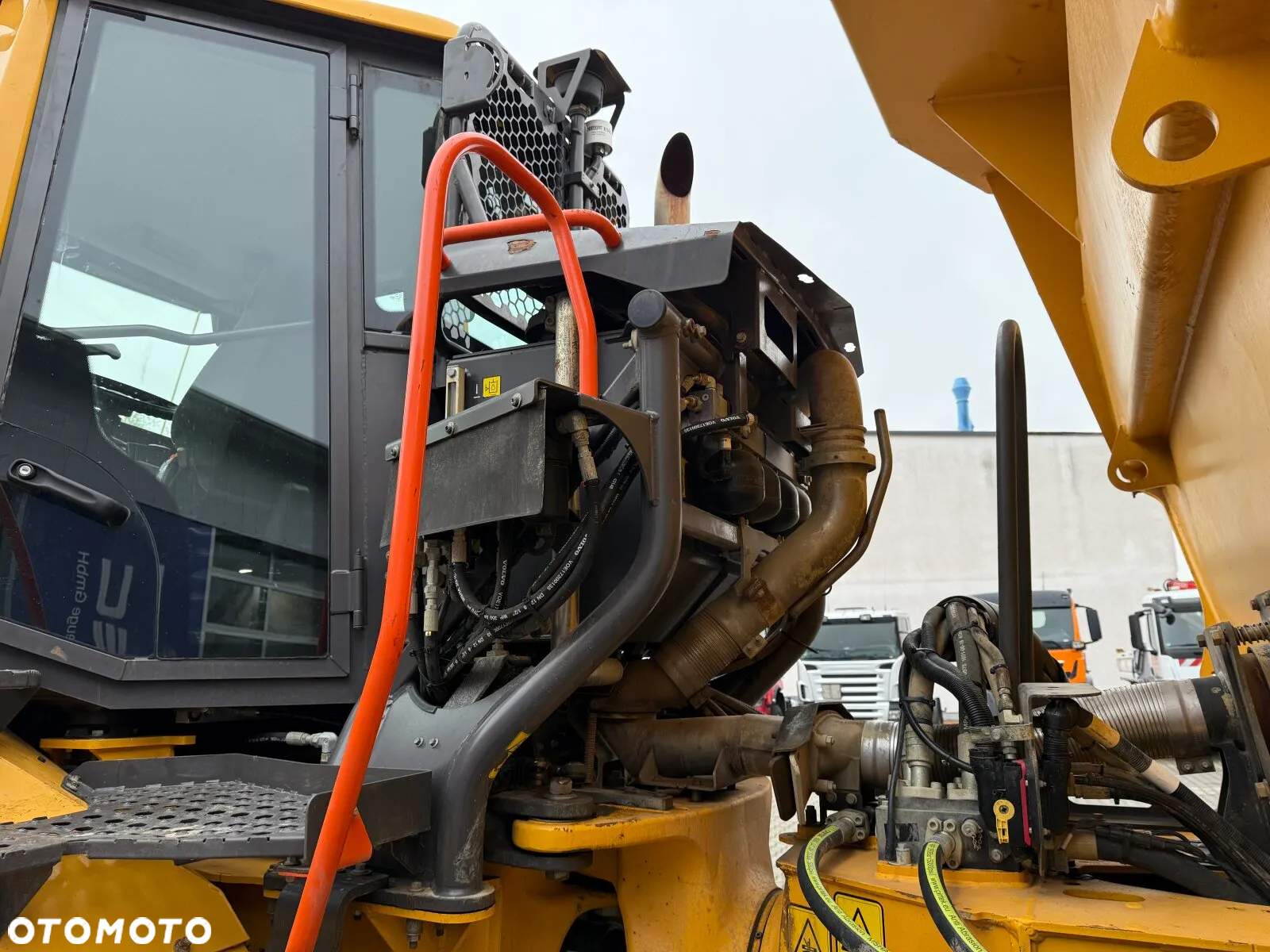 Volvo A25G 6x6 WOZIDŁO - 25