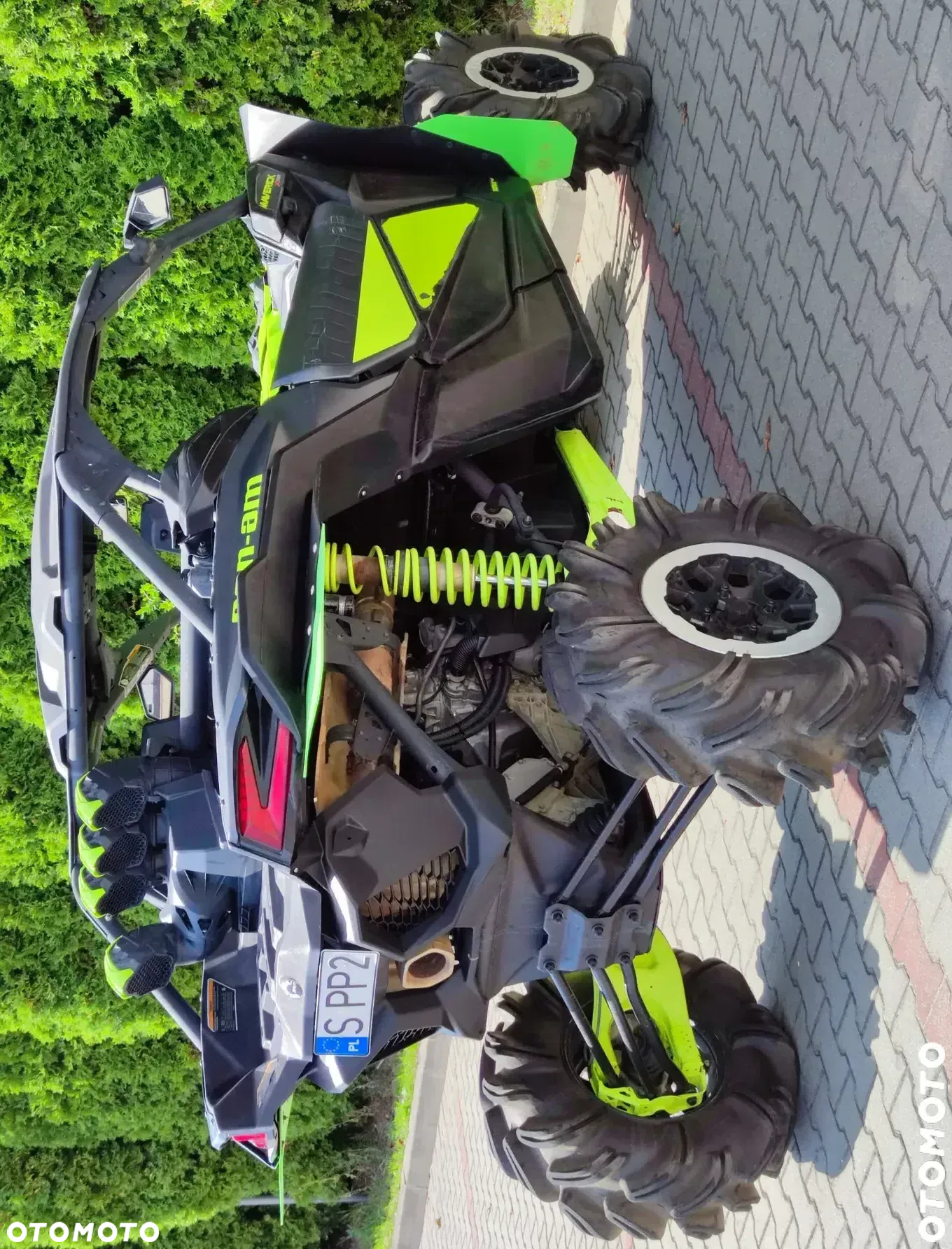 Can-Am Maverick - 11