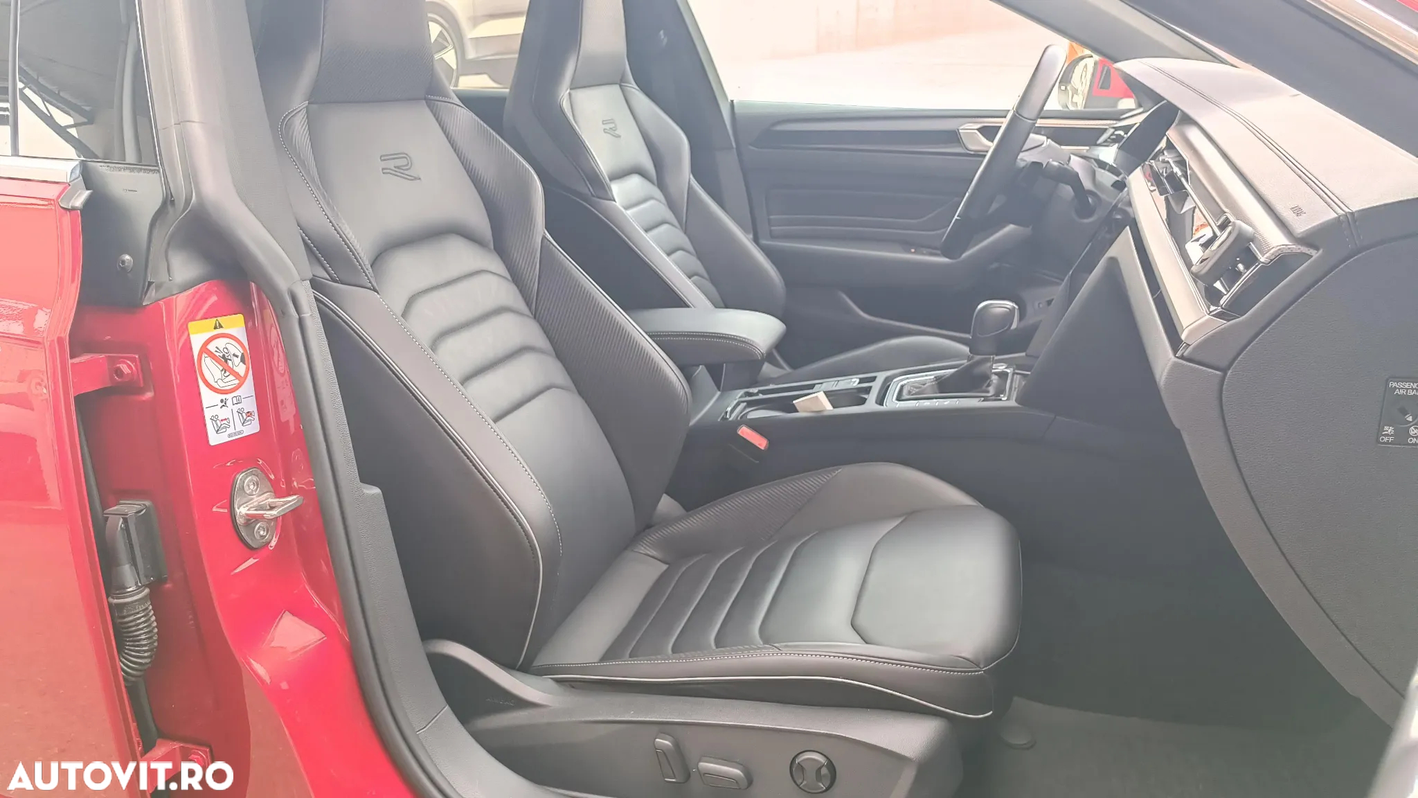 Volkswagen ARTEON 2.0 TDI SCR 4Motion DSG R-Line - 31