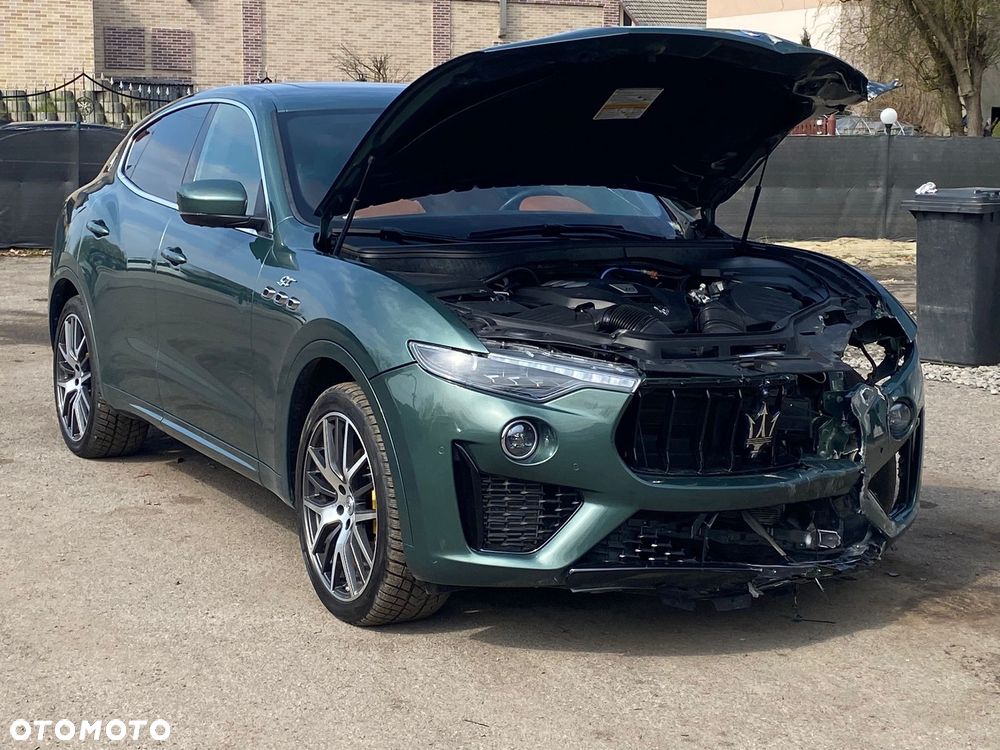 Maserati Levante S Q4 - 4