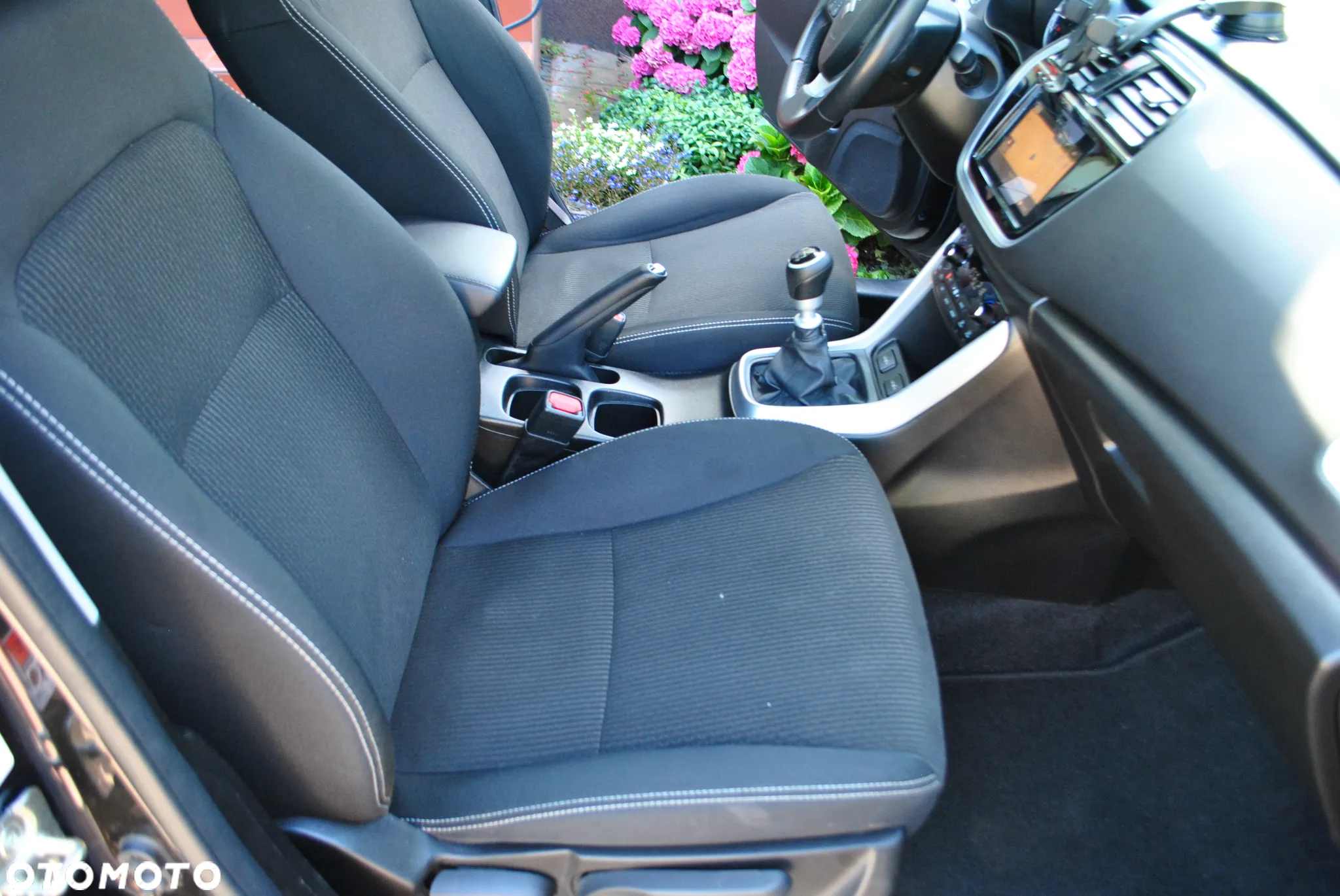 Suzuki SX4 S-Cross 1.4 T Premium - 27