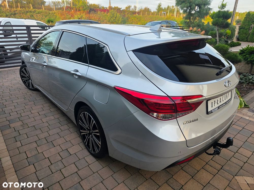 Hyundai i40 Kombi 2.0 Automatik Premium - 11
