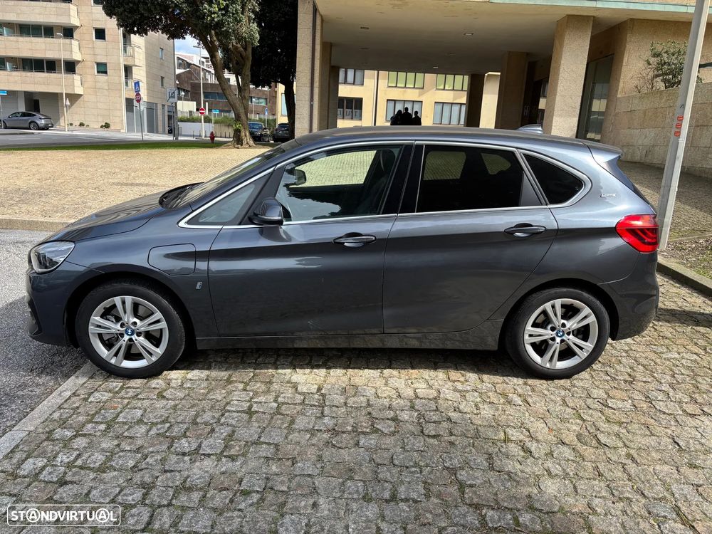 BMW 225xe Active Tourer - 2