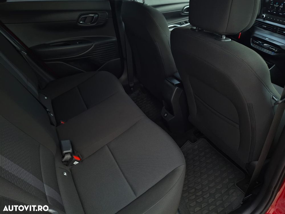 Hyundai i20 - 13