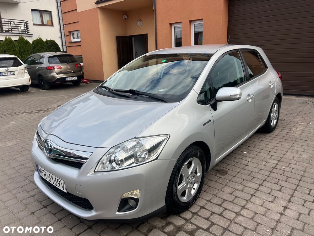 Toyota Auris - 2