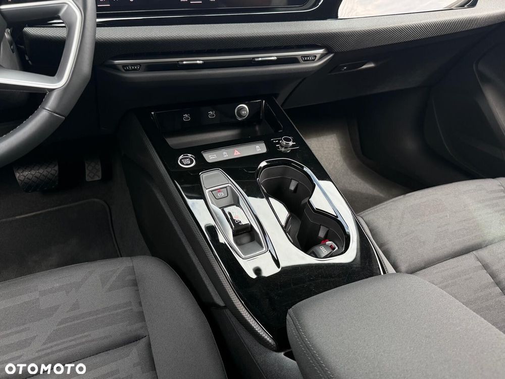 Audi A5 Avant TFSI S tronic - 24