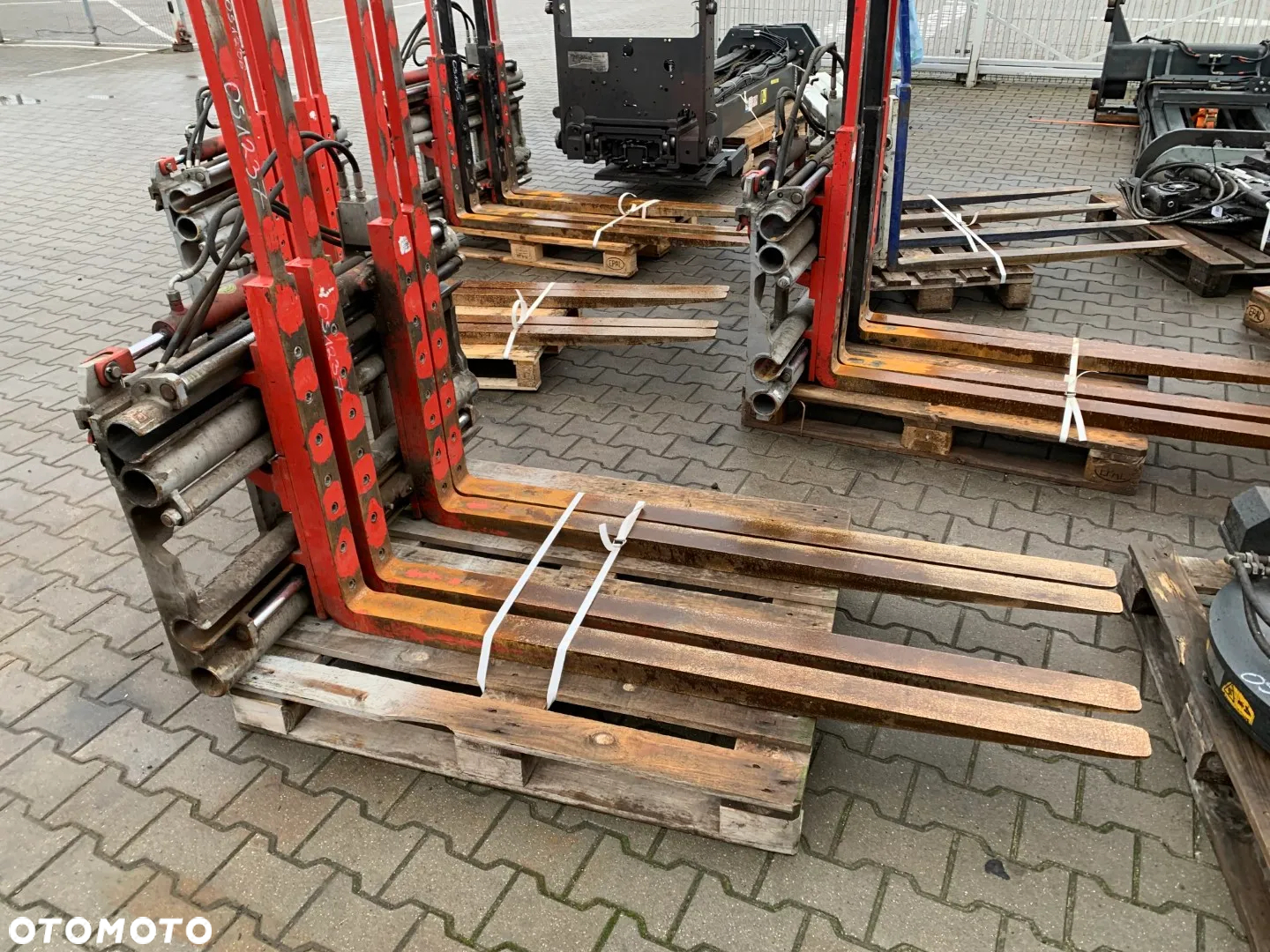 Paletyzer na dwie palety Durwen DPK30C ID OS1237 - 3