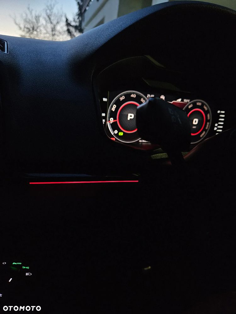 Skoda Karoq 1.5 TSI ACT 4x2 Sportline DSG - 22