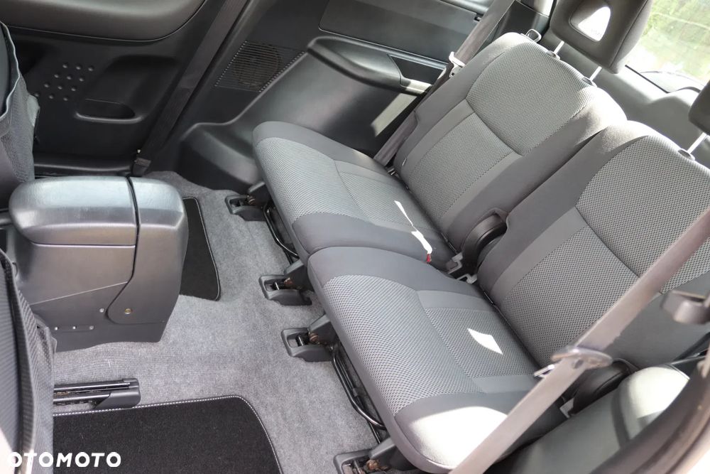Toyota RAV4 4x4 - 24