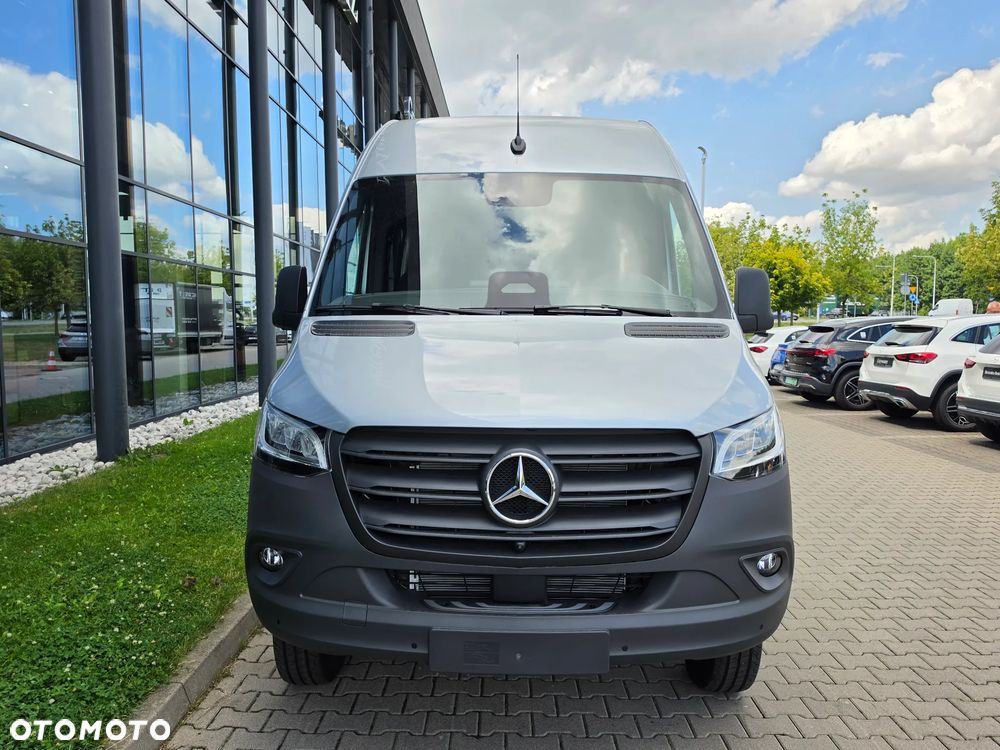 Mercedes-Benz Sprinter 519 CDI Furgon PRO Ekstra Długi 4325+mm; 5,5 tony - 4