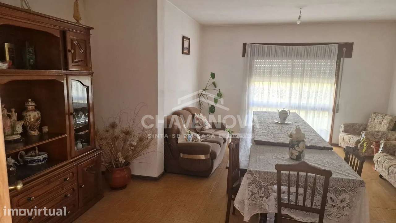 JD - Moradia T3 Isolada com 800 m² de Terreno em Mancelos, Amarante - Grande imagem: 4/24
