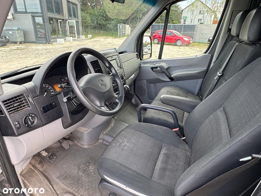 Mercedes-Benz Sprinter - 31