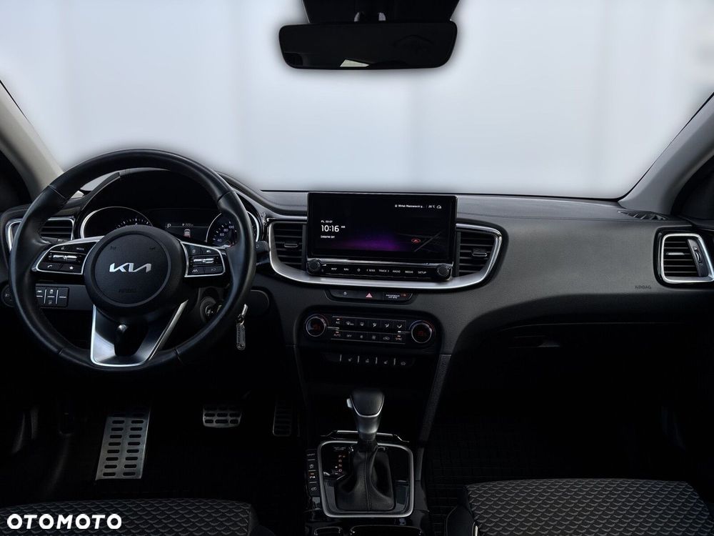 Kia Ceed 1.5 T-GDI Business Line DCT - 7