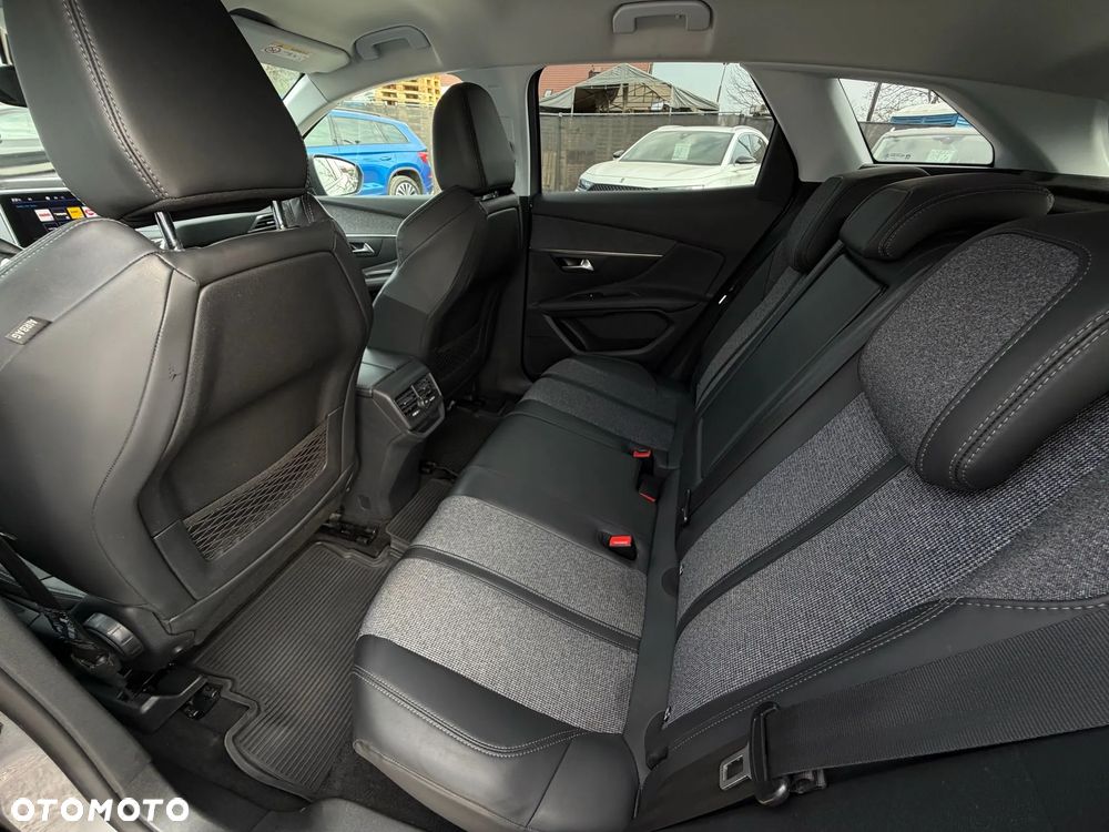 Peugeot 3008 BlueHDi 150 Stop & Start Allure - 22
