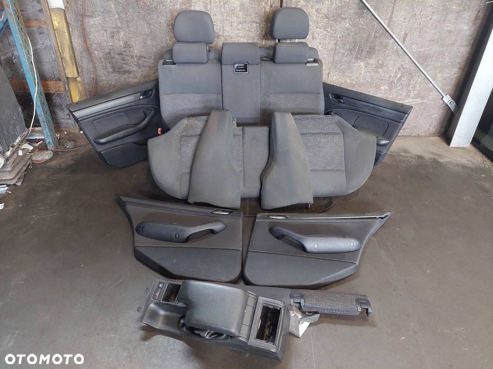 FOTELE KOMPLET LEWY PRAWY KANAPA TYŁ + BOCZKI BMW E46 LIFT KOMBI - 1