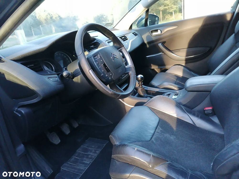 Citroën C5 HDi 135 FAP Confort - 8