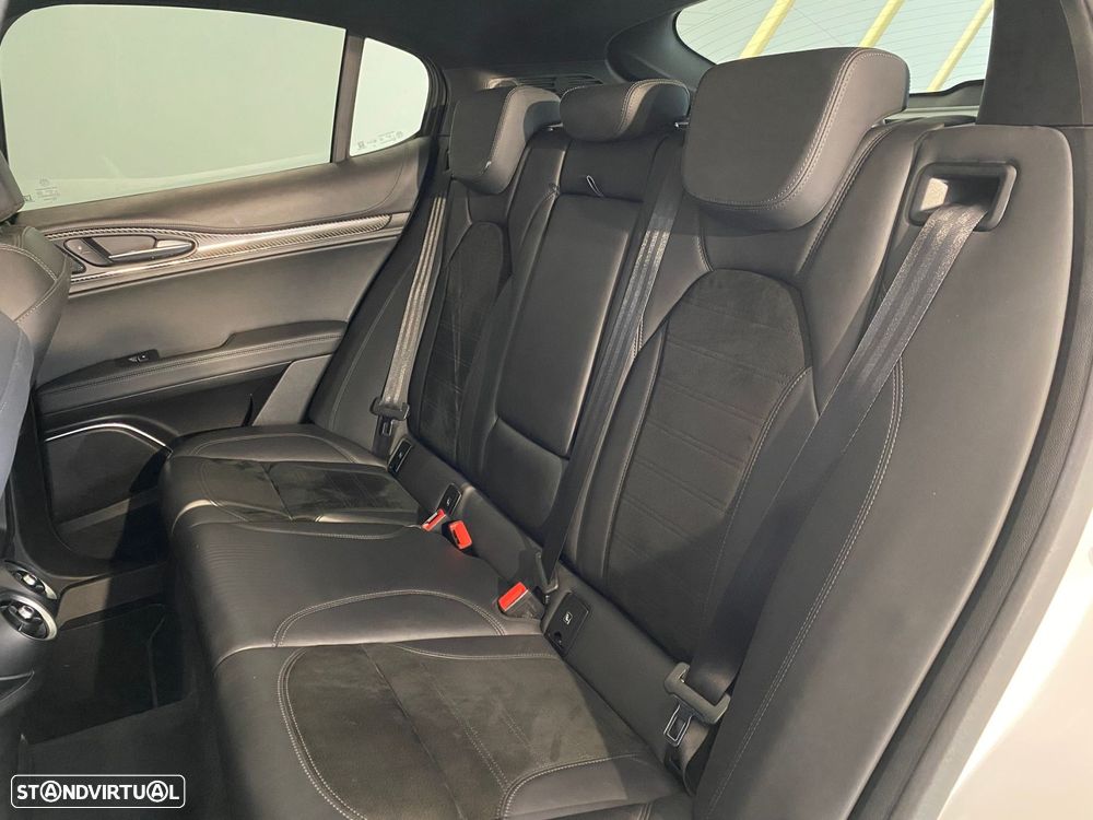 Alfa Romeo Stelvio 2.9 T Quadrifoglio AT8 Q4 - 10
