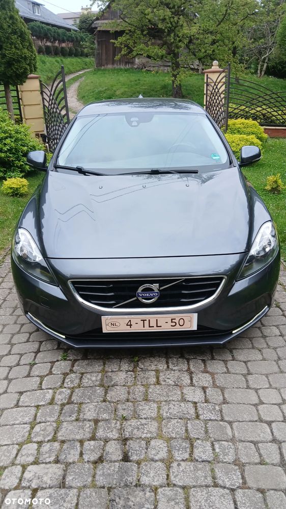 Volvo V40 D2 - 2
