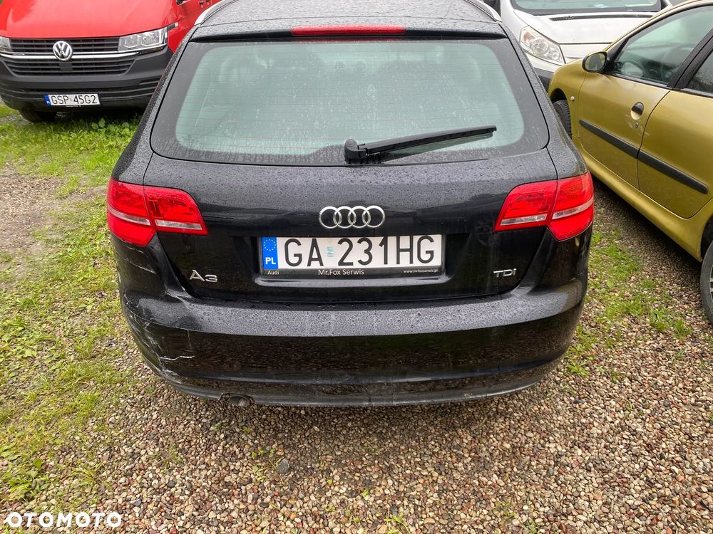 Audi A3 Sportback 1.6 TDI Ambition - 2