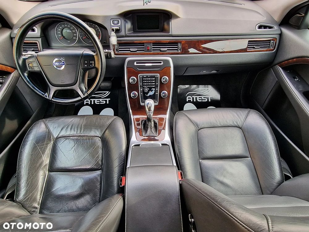 Volvo V70 T5 Powershift Edition - 9