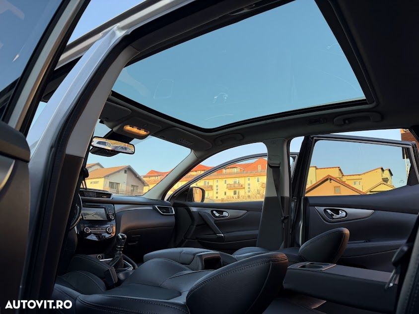 Nissan Qashqai 1.5 DCI TEKNA+ - 32