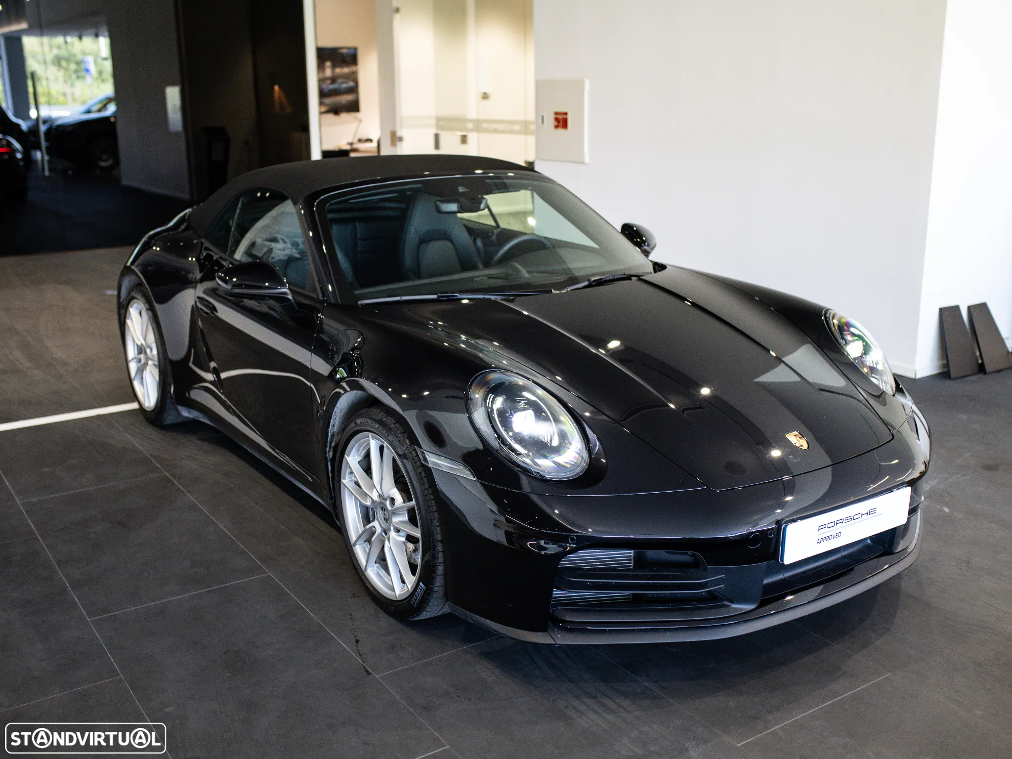 Porsche 911 (992) Carrera - 18