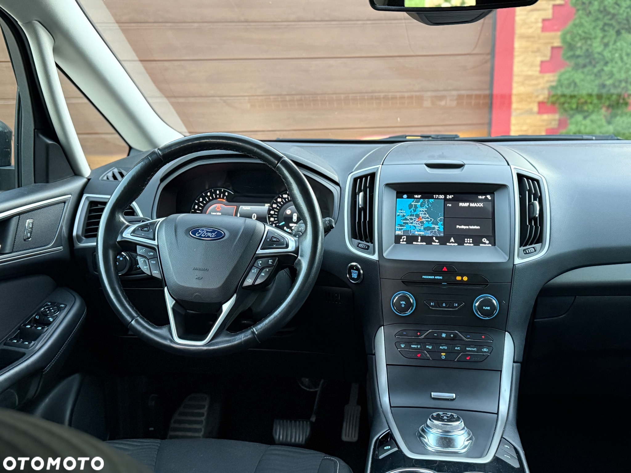Ford S-Max 2.0 TDCi Titanium PowerShift - 14