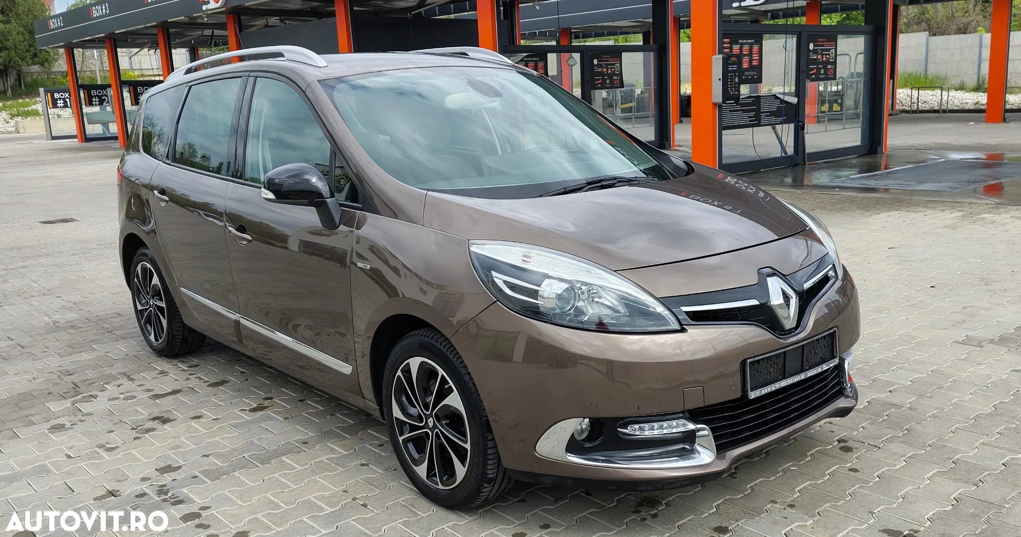 Renault Scenic ENERGY TCe 130 BOSE EDITION - 2