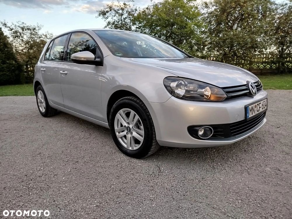 Volkswagen Golf VI 1.6 Comfortline - 16