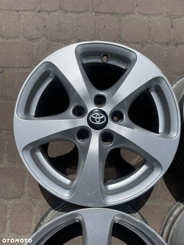 FELGI ALUMINIOWE Toyota 7" x 16" x 5x114,3 x 67,1 x ET40 - 2