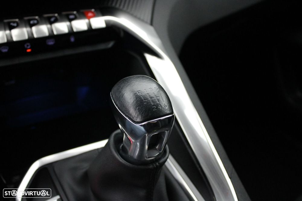 Peugeot 3008 1.5 BlueHDi Active - 25