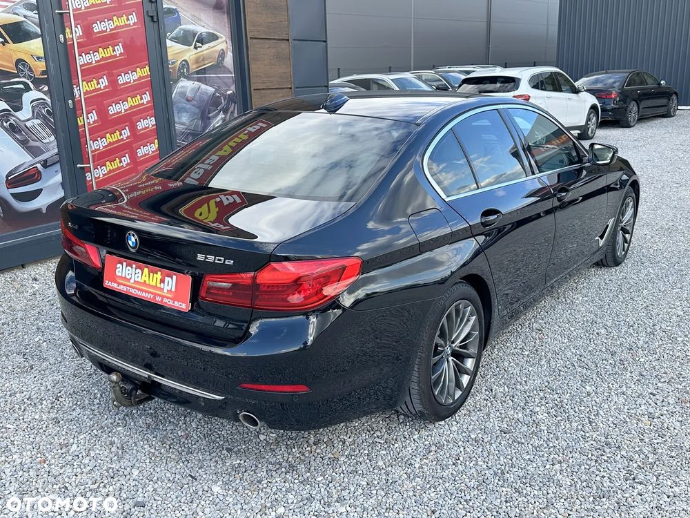 BMW Seria 5 530e iPerformance xDrive Luxury Line - 4