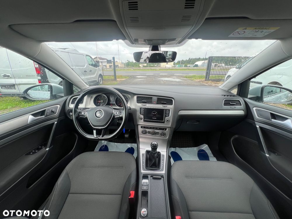 Volkswagen Golf 1.6 TDI BMT Comfortline - 14