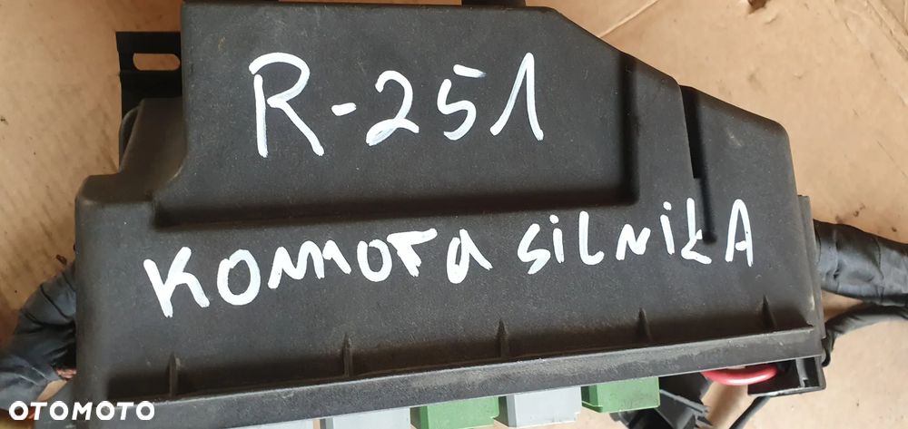 Wiązka instalacja komory silnika Mercedes R-Klasa W251 3.0 CDI - 12