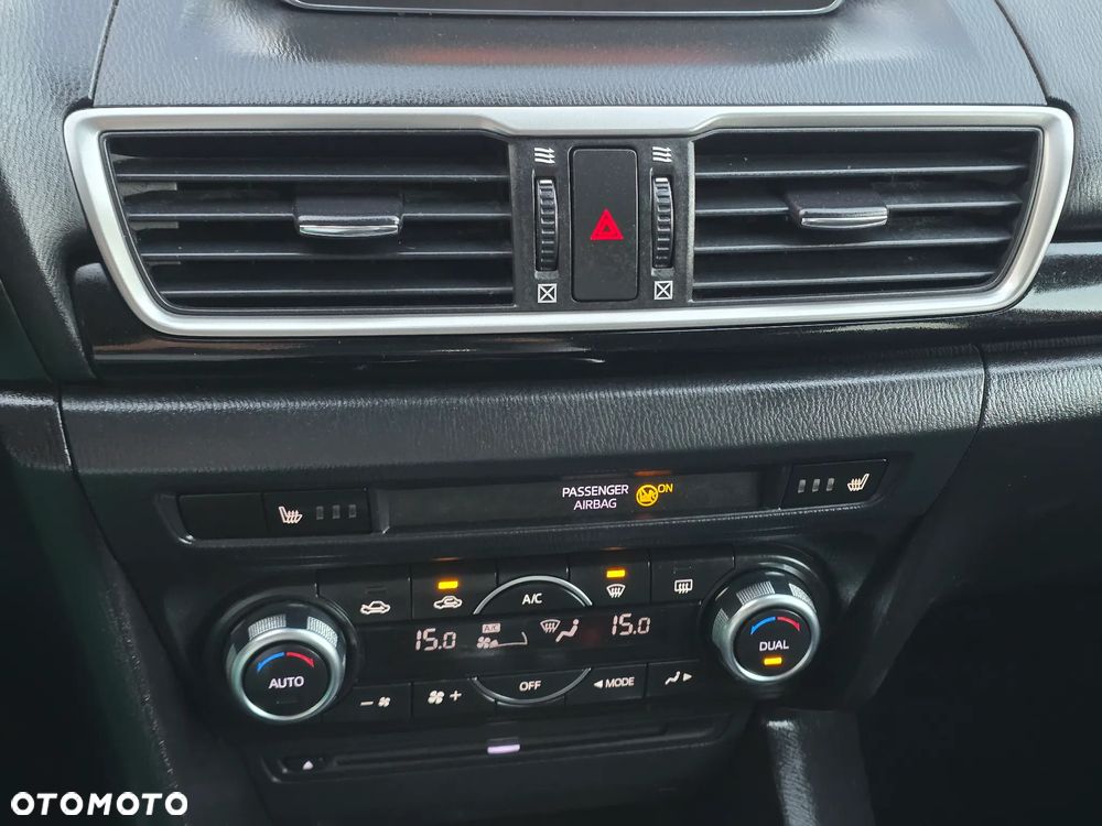 Mazda 3 SKYACTIV-G 120 NAKAMA - 10