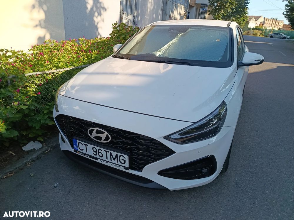 Hyundai i30 1.5 96CP M/T Comfort - 1
