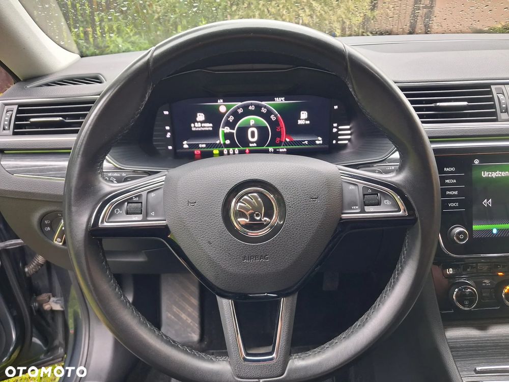 Skoda Superb 1.5 TSI ACT DSG Ambition - 22