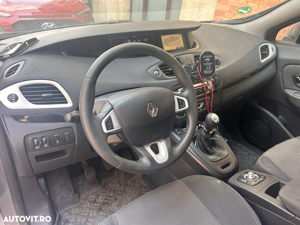 Renault Scenic 1.5dCi Expression - 10